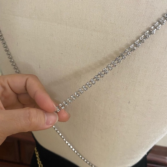 ☀️👗NWOT H&M sexy velvet dress straps in rhinestone chain crossed at back☀️ - Picture 6 of 11